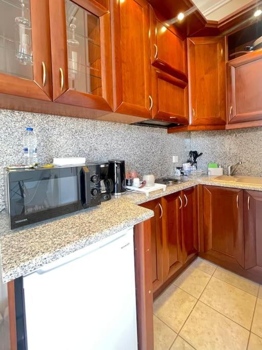 Studio With Acropolis View Αθήνα Εξωτερικό φωτογραφία